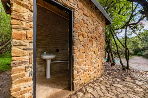 Comatie Waterfall Camp | Rosesands Mountain Lodge